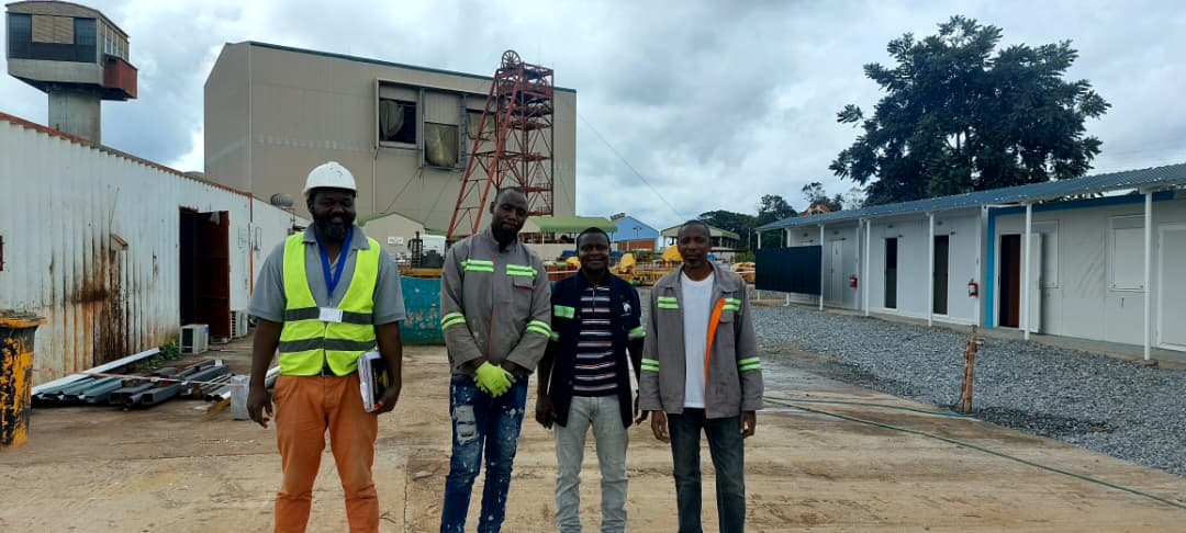 Evaregi crew at a mining site with modular buildings